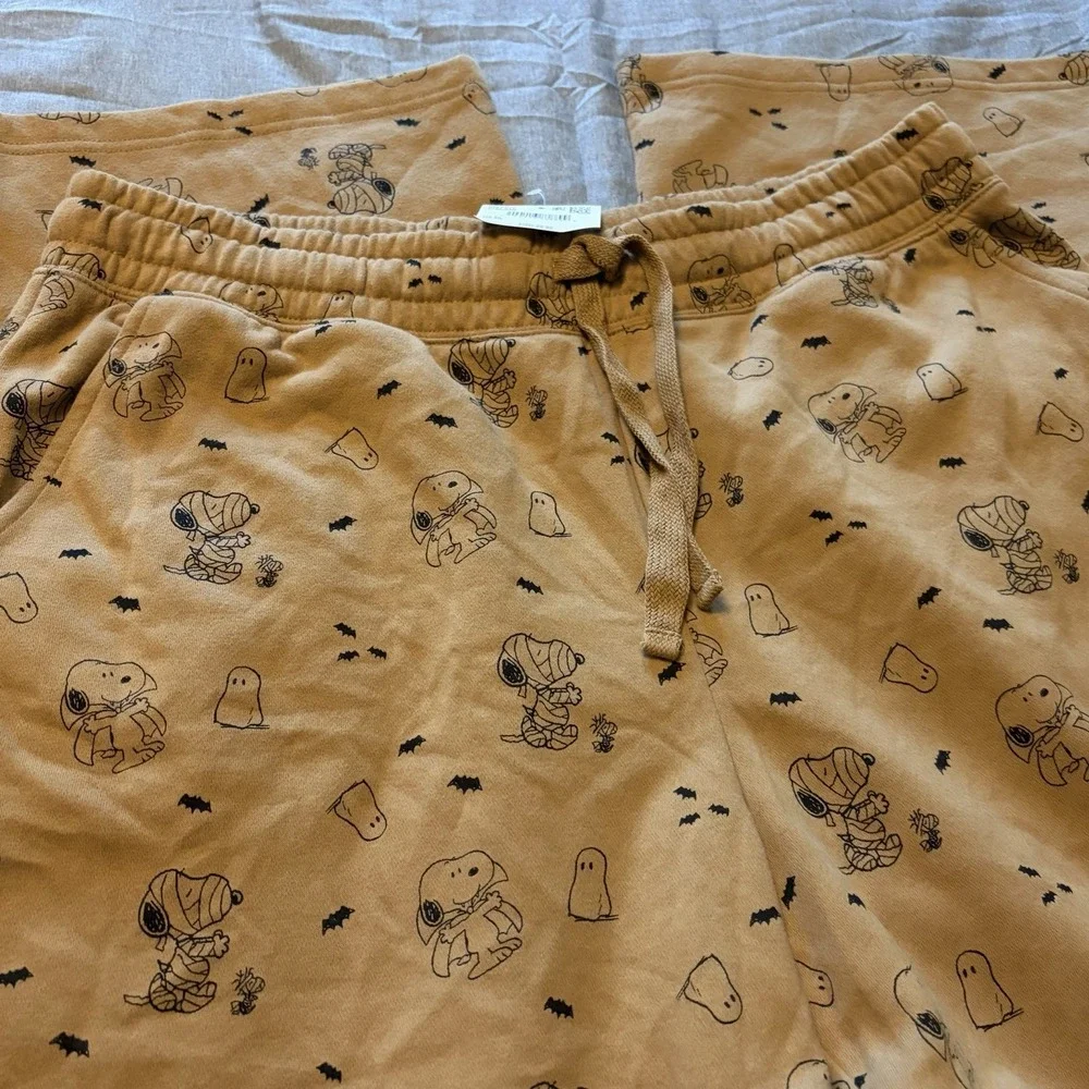 American Eagle AE Lounge Snoopy Halloween PJ Pants XL NWT Mummy Ghost